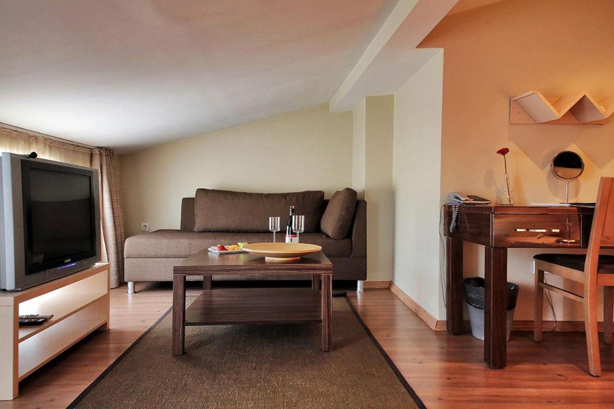 Derpa Suite Hotel اسطنبول المظهر الخارجي الصورة