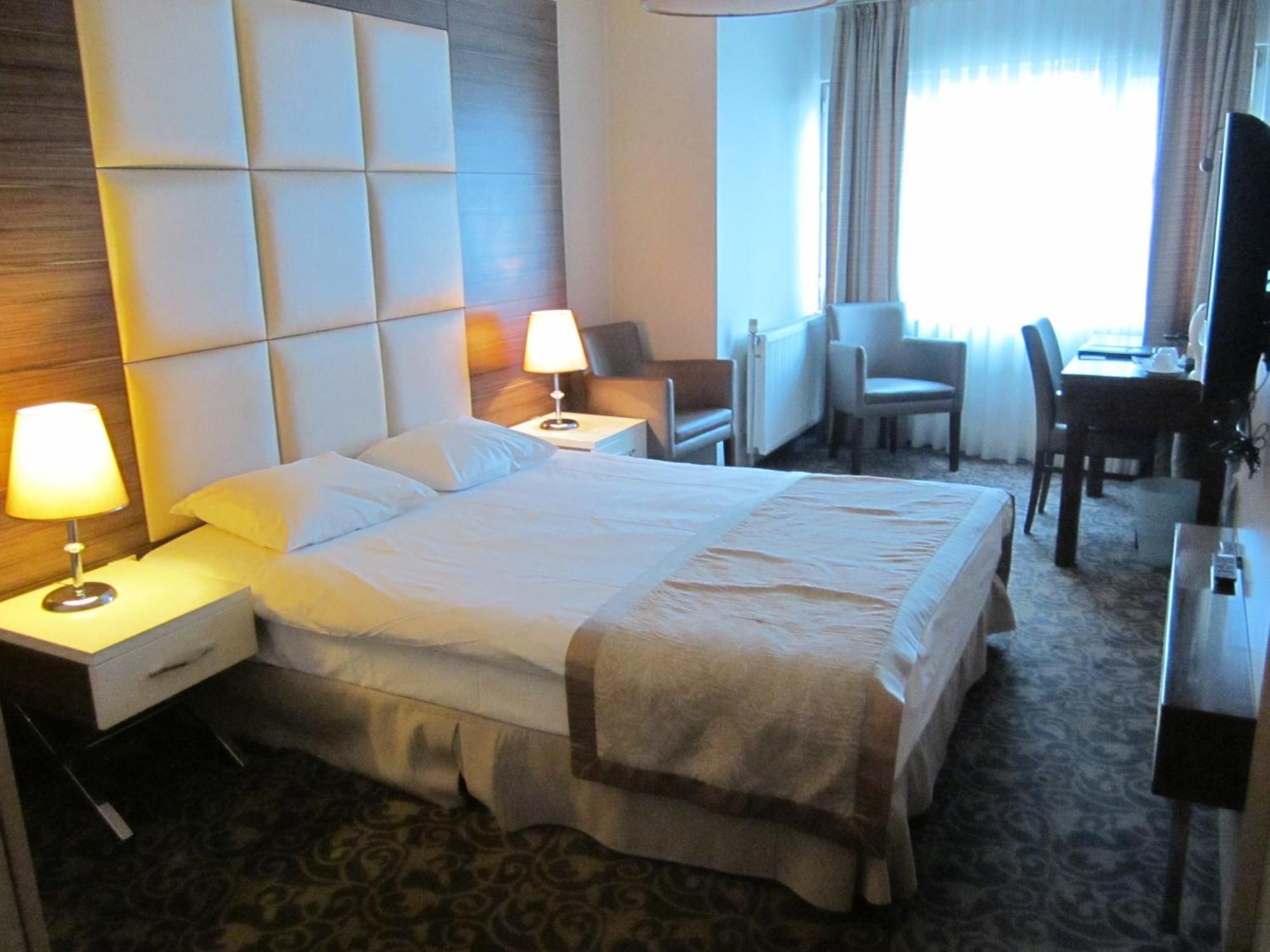Derpa Suite Hotel اسطنبول المظهر الخارجي الصورة